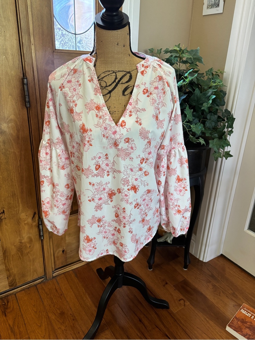 Floral V-Neck Puff Sleeve Top - White with Coral Floral